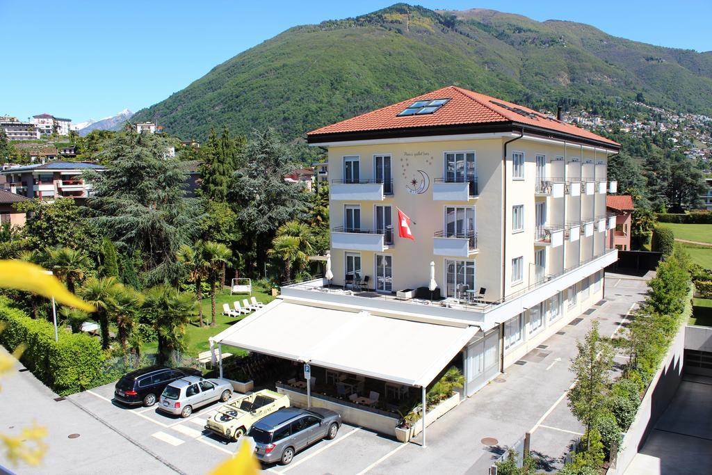 Luna Garni Hotel 3*